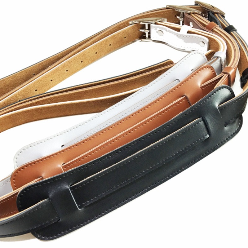 Sangle de mandoline en cuir et en métal réglable vue complète