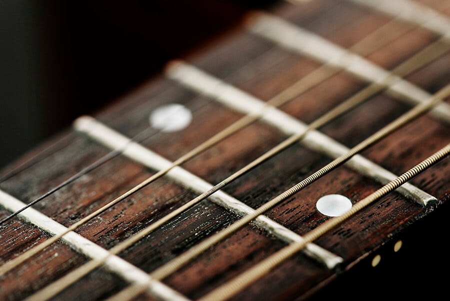 Come scegliere correttamente le corde della tua chitarra