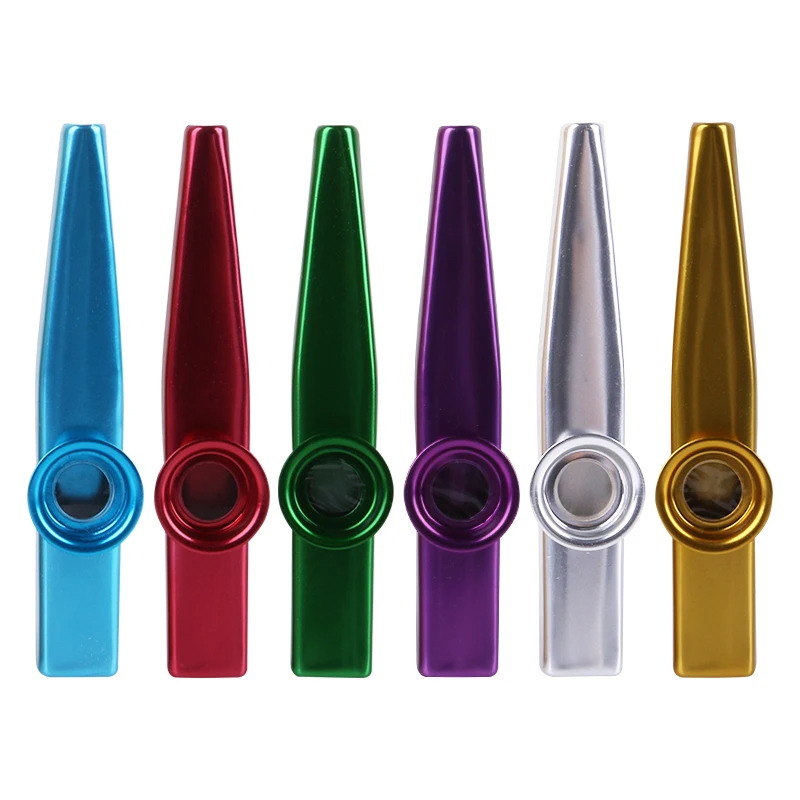 Kazoo en métal avec étui de rangement - 7 couleurs