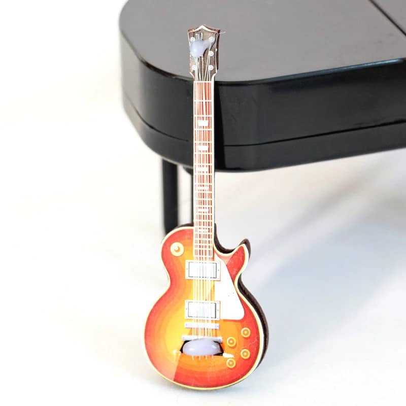 Mini chitarra elettrica di tipo Gibson - modello 1