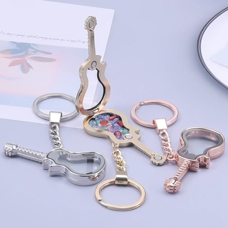 Magnifico Portachiavi Chitarra Elettrica in vetro personalizzabile in 3 colori