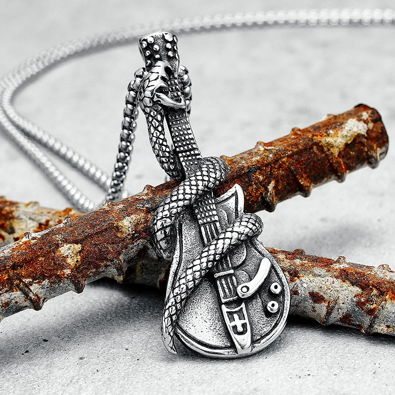 Magnifique Pendentif Guitare Heavy Metal Rock avec Guitare Enveloppée par un Serpent
