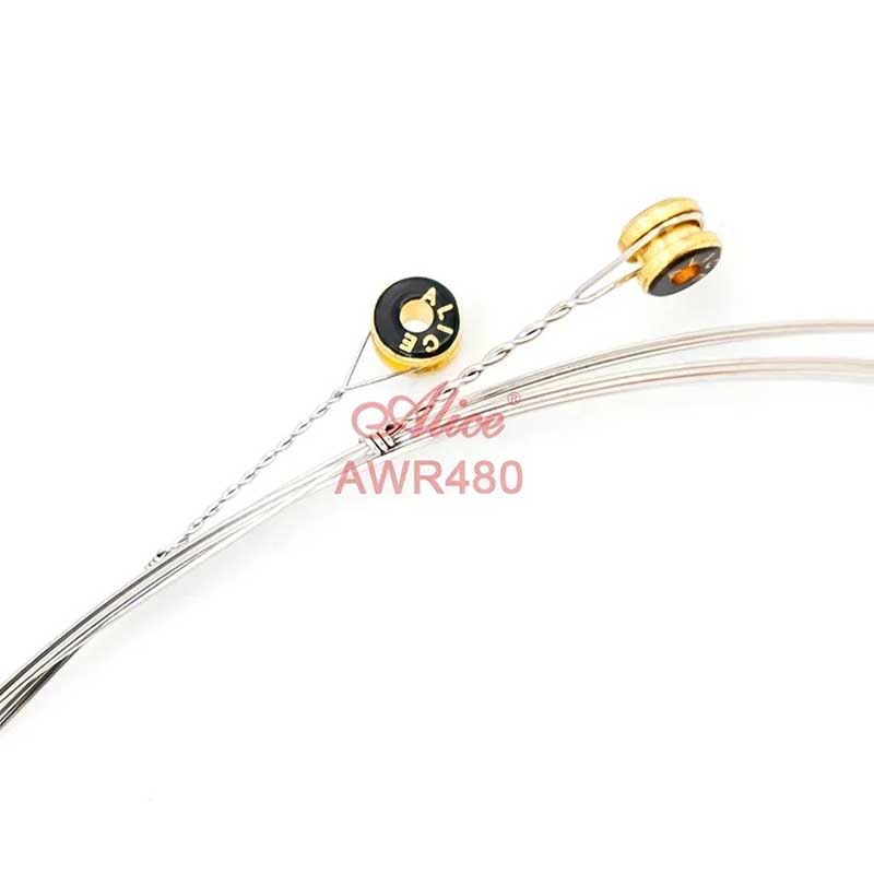 Vista dettagliata delle Corde per Chitarra Acustica - Bronzo 8020, Profondo, Suono Chiaro, Rivestimento Lucido Nano