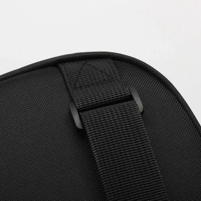 Détail sangle de la Housse Ukulélé 'Jungle Vibrante'