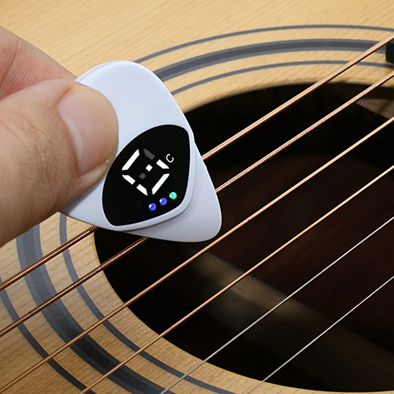 Avant Accordeur Médiator 2-en-1 – Tuner Tempérament 12 Tons pour Guitare & Ukulélé