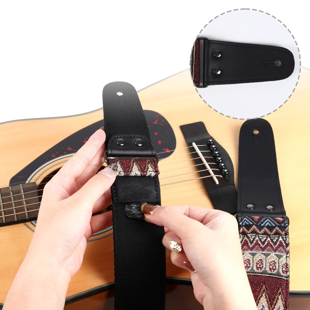 Dettagli completi della Cinghia per Chitarra Vintage 'Tappeto Tribale
