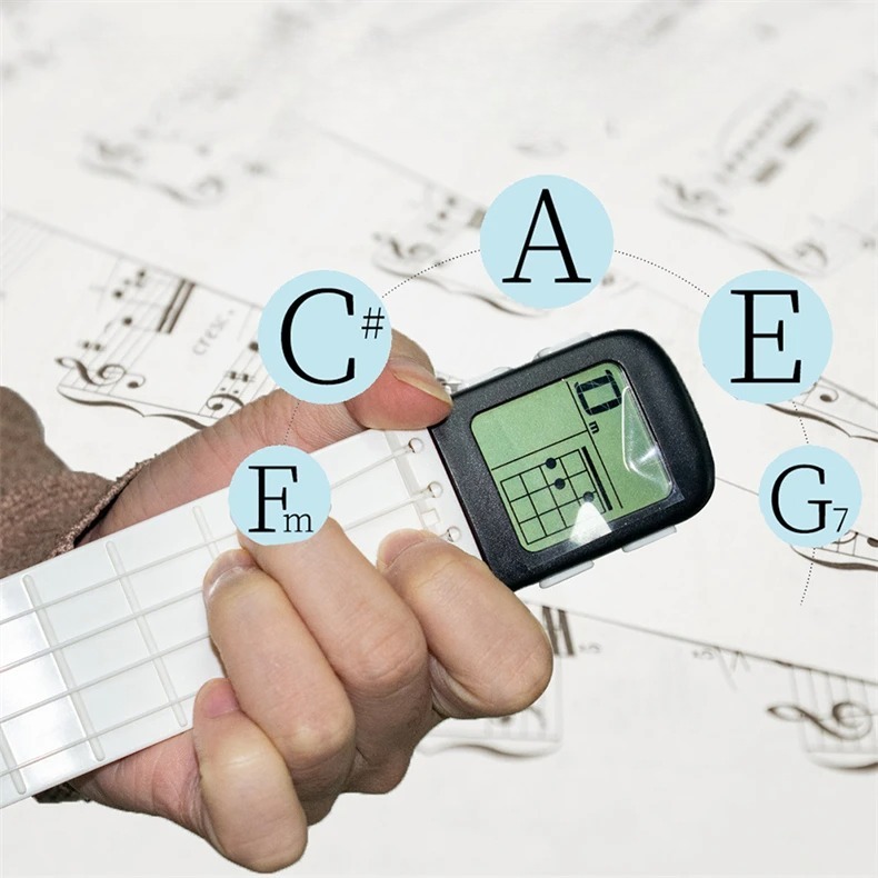 Tastiera Esercitatore di Accordi per Chitarra e Ukulele "Pocket Uke" - Manico Retrattile con Metronomo e Schermo LCD