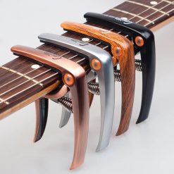 Capotasto Vintage per Chitarra a Molla - 4 Colori a Scelta