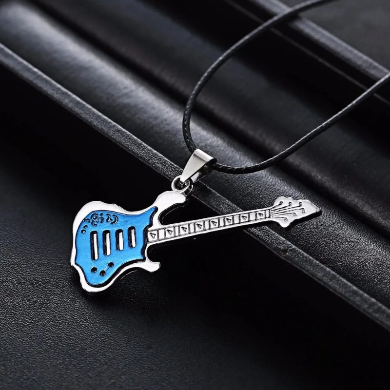 Magnifico Pendente Chitarra Rock 'Solo Cromatico' disponibile in 2 colori a scelta
