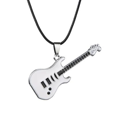 Ciondolo Chitarra Rock 'Doppio Solo' di colore Bianco