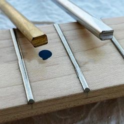 Regola Avant - Lutaiolo per Regolazione Chitarra (Azione e Spaziatura delle Corde) Colore