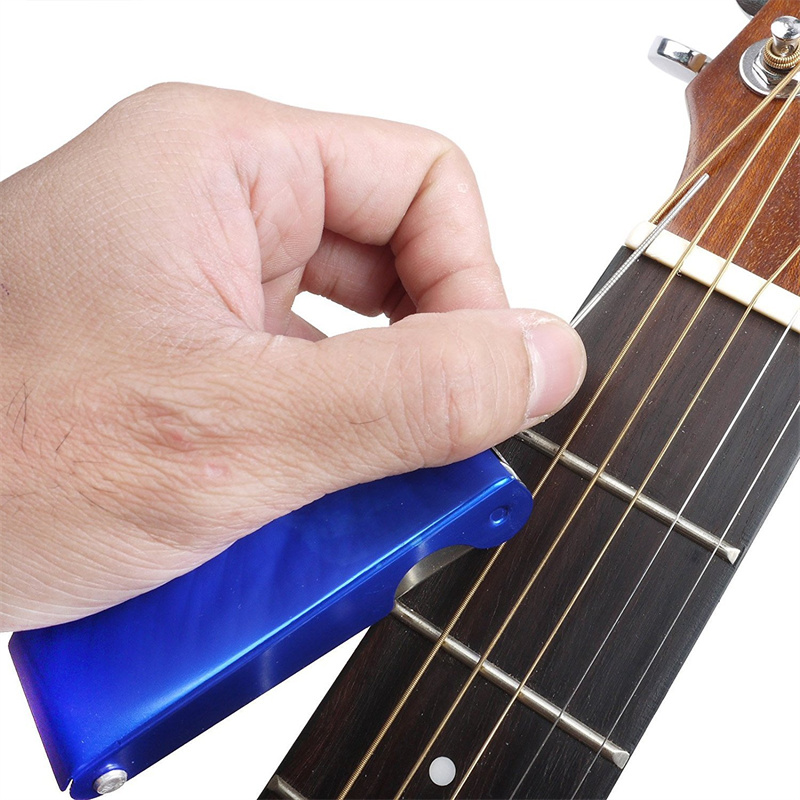 Outils de réparation de guitare