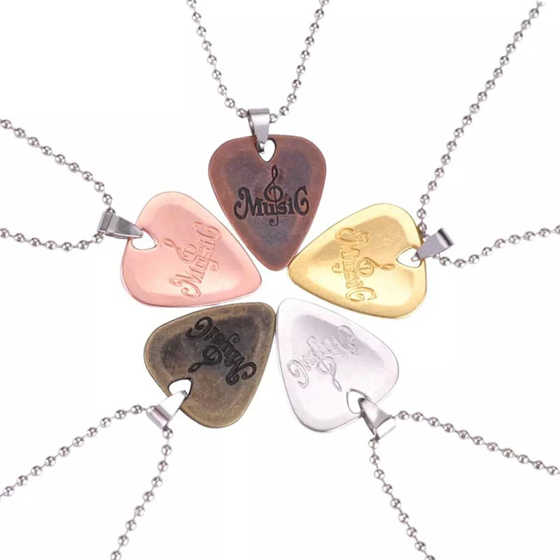 Pendentifs forme médiator en métal - 5 couleurs