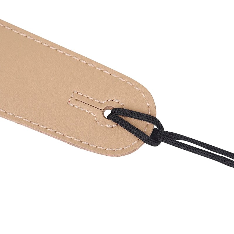 Sangle en cuir de vachette detail de la fermeture