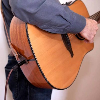 Détails de l'Adaptateur Jack de Sangle Guitare “Straplink Cuir Nomade"